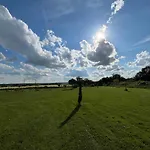 Les Vabres - Ancienne Ferme Renovee Piscine Petanque Coufouleux