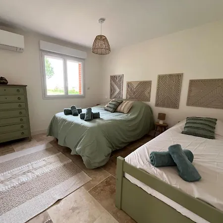 Les Vabres - Ancienne Ferme Renovee Piscine Petanque 別荘